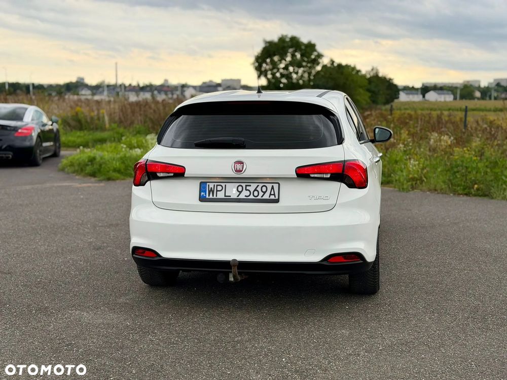 Fiat Tipo 1.4 T-Jet 16v Easy - 15