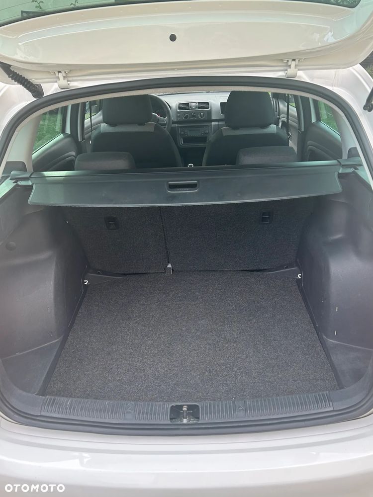 Skoda Fabia - 9