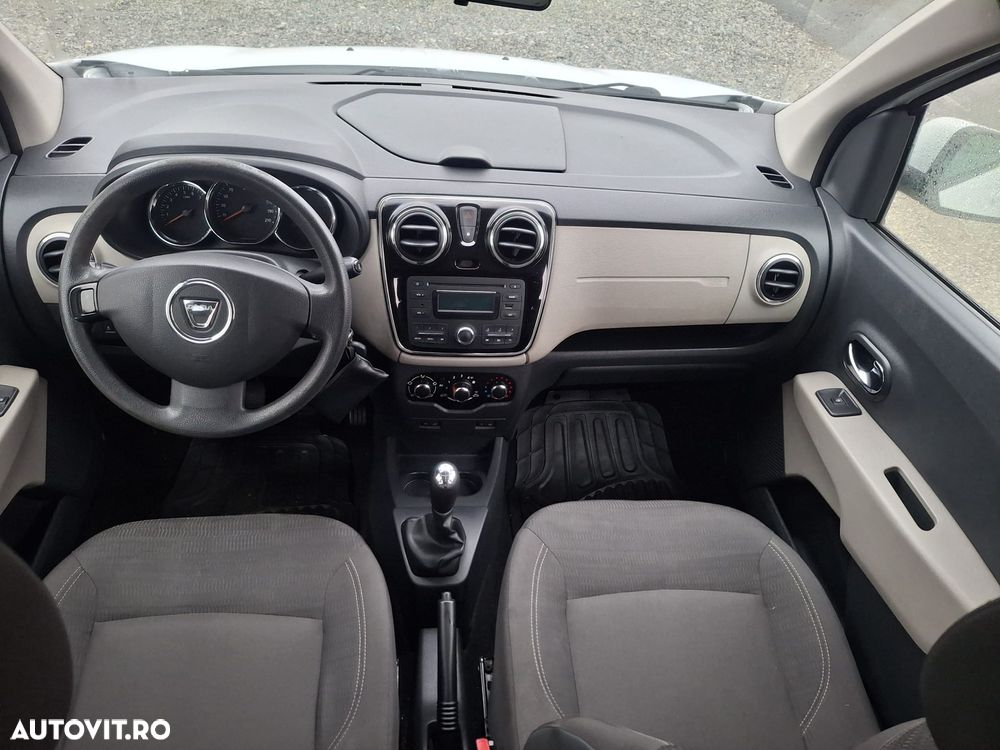 Dacia Lodgy dCi 90 Laureate - 6