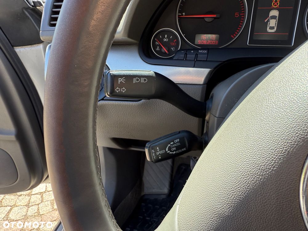 Audi A4 Avant 1.9 TDI quattro - 26