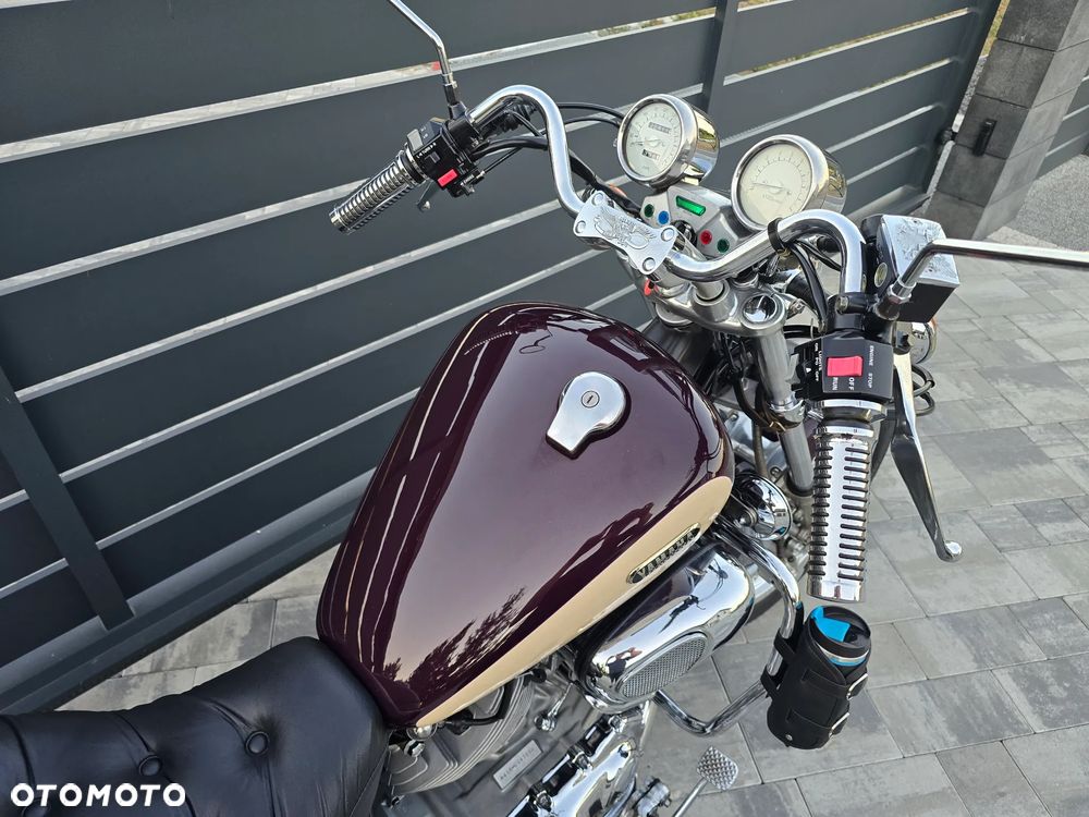 Yamaha XV - 17