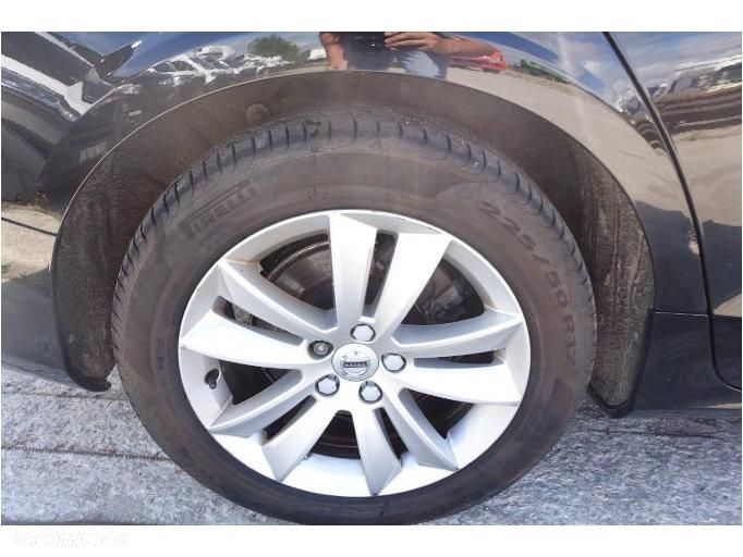 Volvo V60 B4 D Momentum - 25