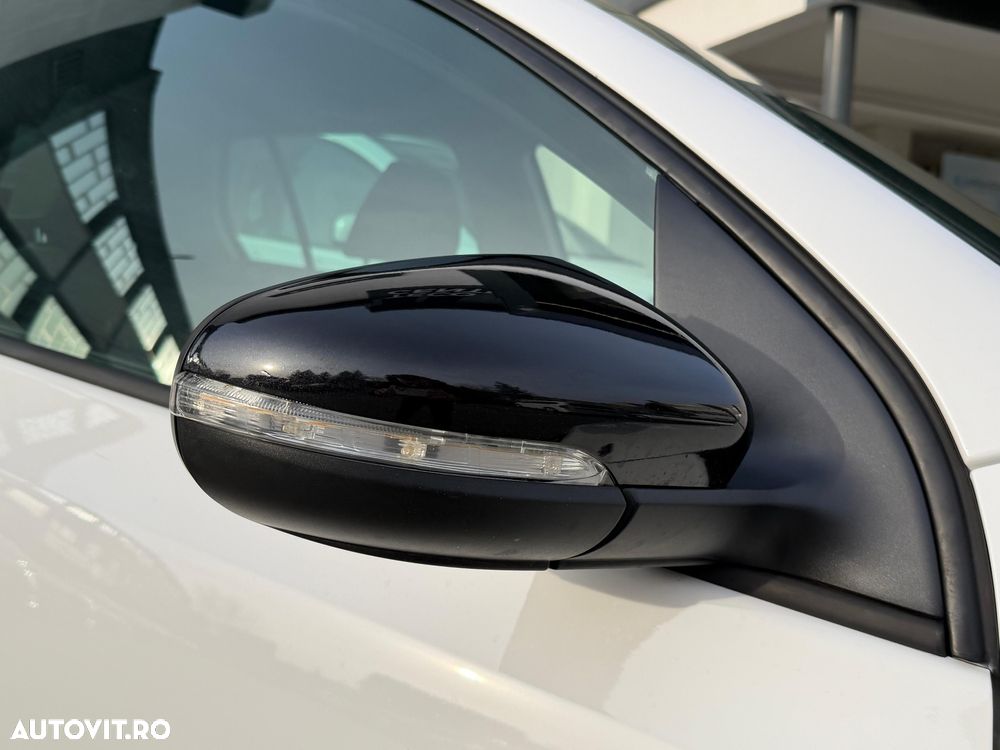 Volkswagen Golf - 12