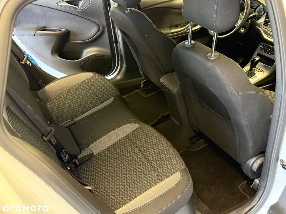 Opel Astra 1.5 D Start/Stop Automatik Business Elegance - 24