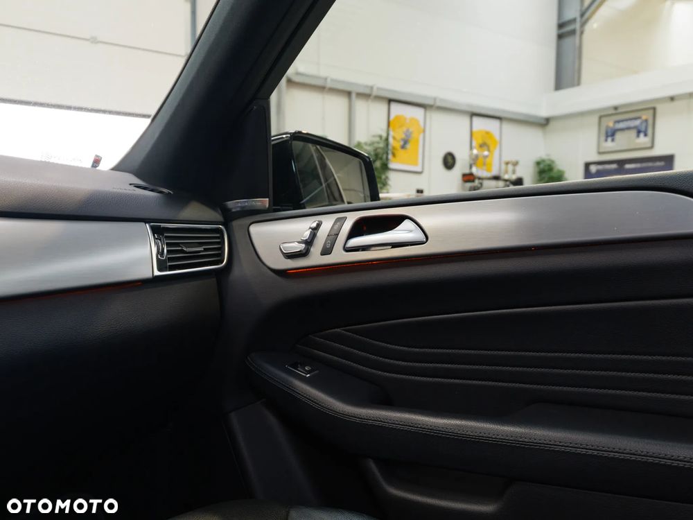 Mercedes-Benz GLE 250 d 4-Matic - 34