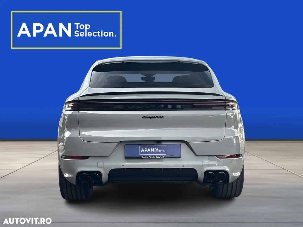 Porsche Cayenne E-Hybrid - 4