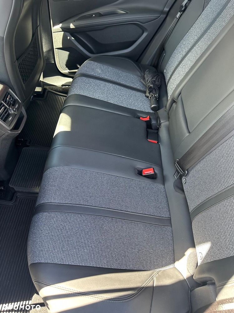 Peugeot 3008 1.5 BlueHDi Allure S&S EAT8 - 20