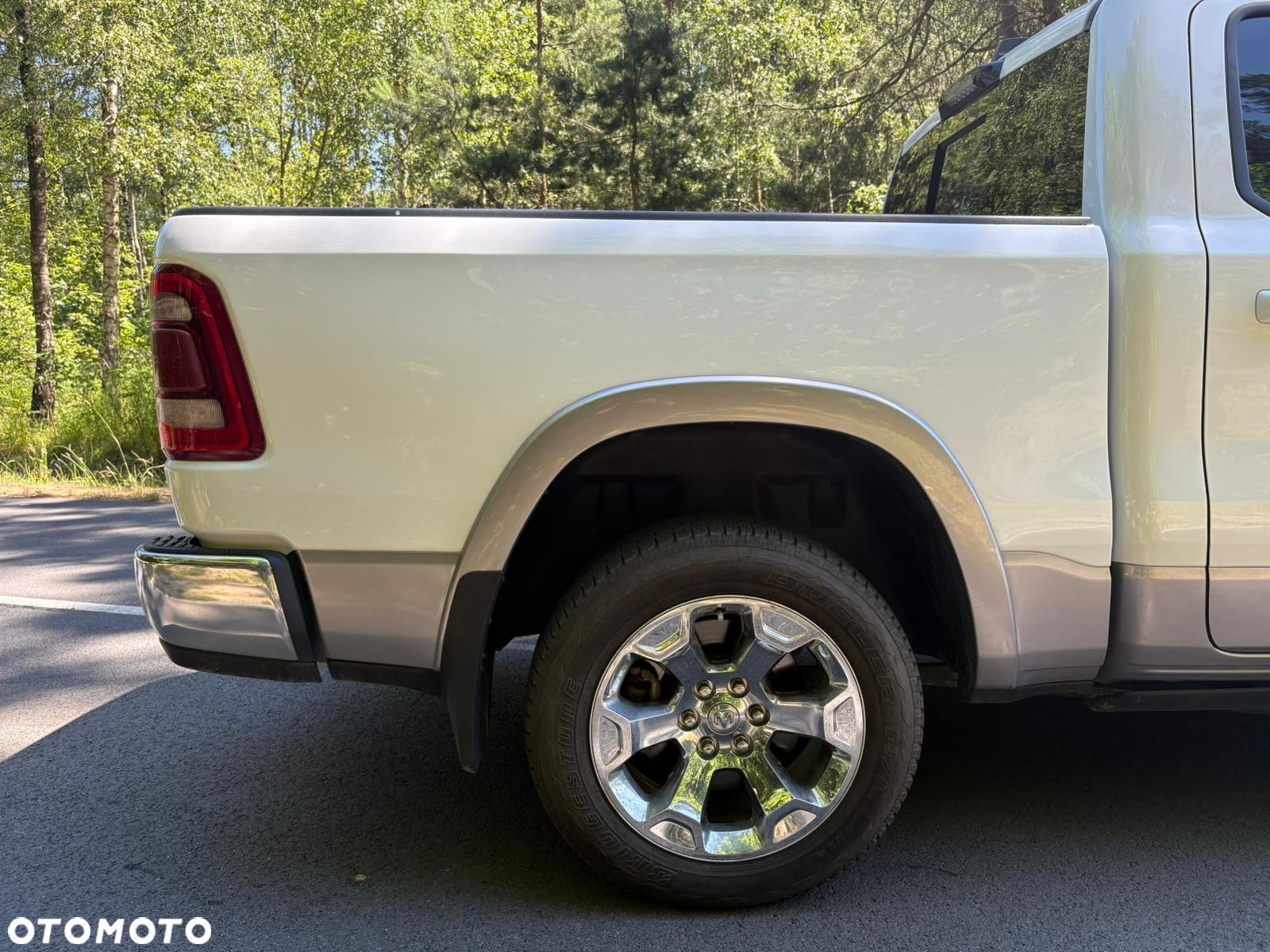 Dodge RAM 1500 5.7 4x4 - 8