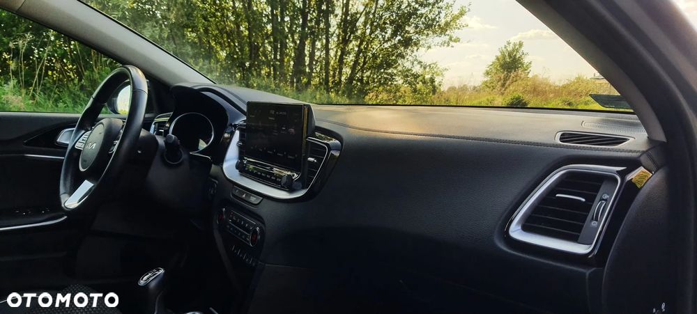 Kia XCeed 1.5 T-GDI L Business Line - 6