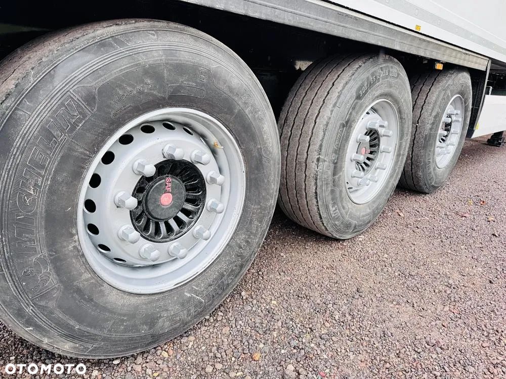 Krone IZOTERMA , AMAZON , CHŁODNIA BEZ AGREGATU - 25