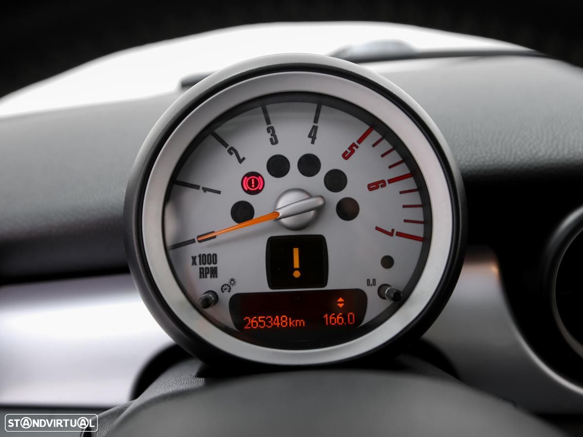 MINI Clubman - 16