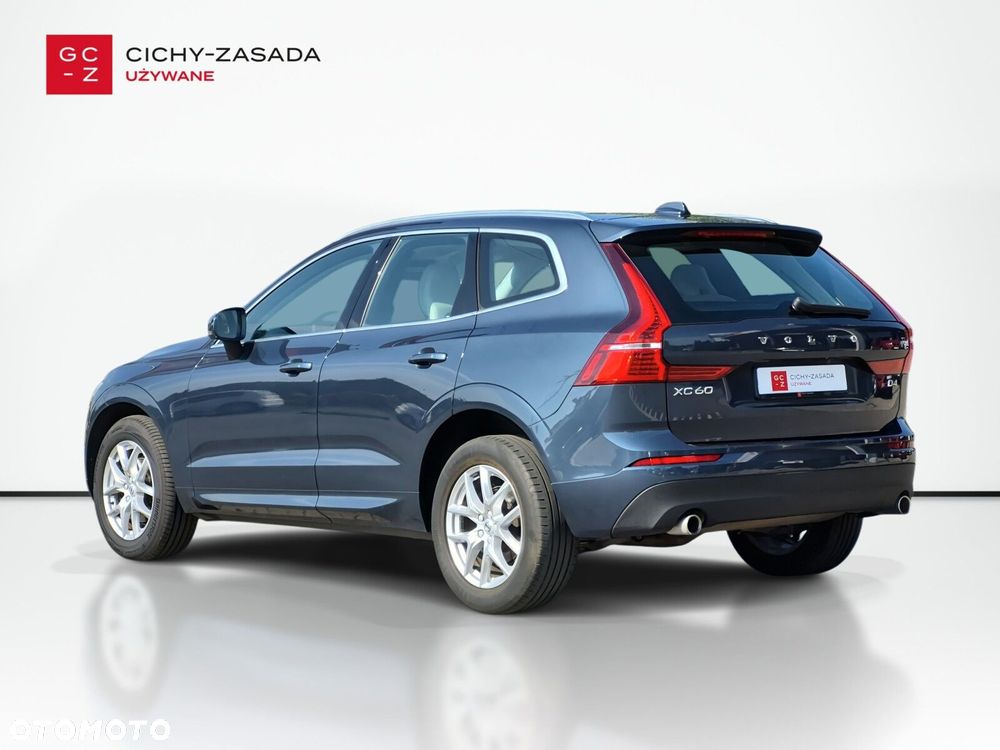 Volvo XC 60 D4 Momentum Pro - 3
