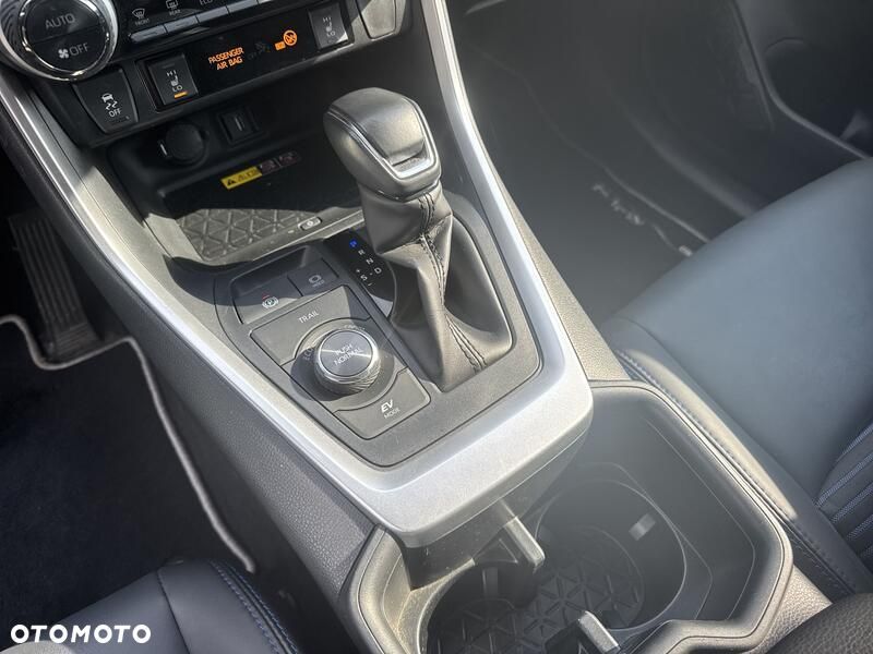 Toyota RAV4 2.5 Hybrid Selection 4x4 - 13