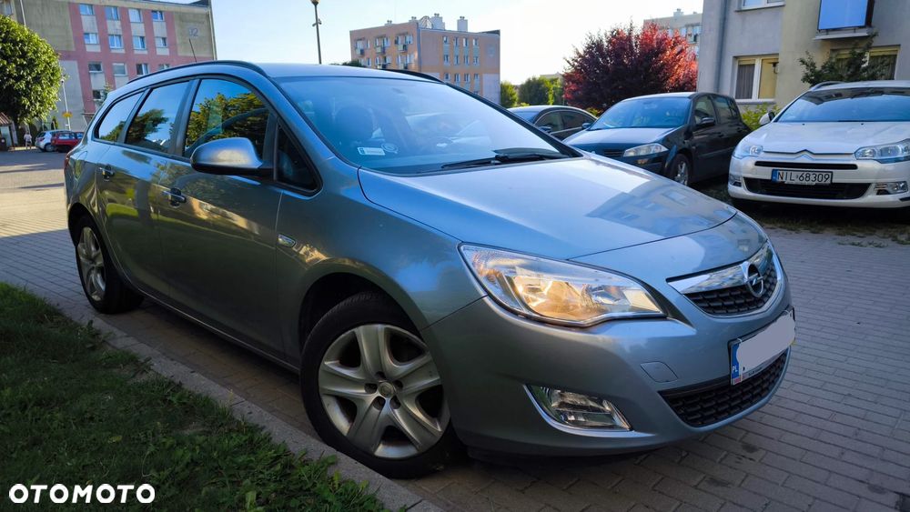 Opel Astra 1.4 Sport - 9
