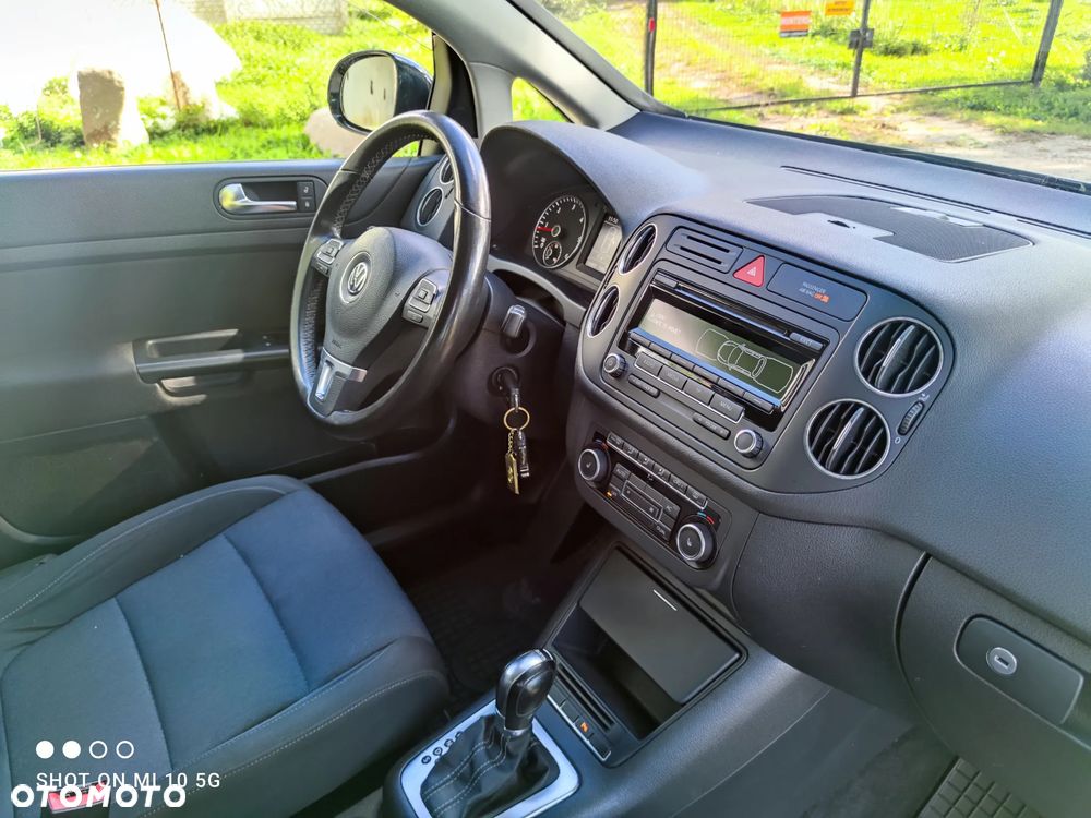 Volkswagen Golf Plus 1.6 TDI Comfortline DSG - 14