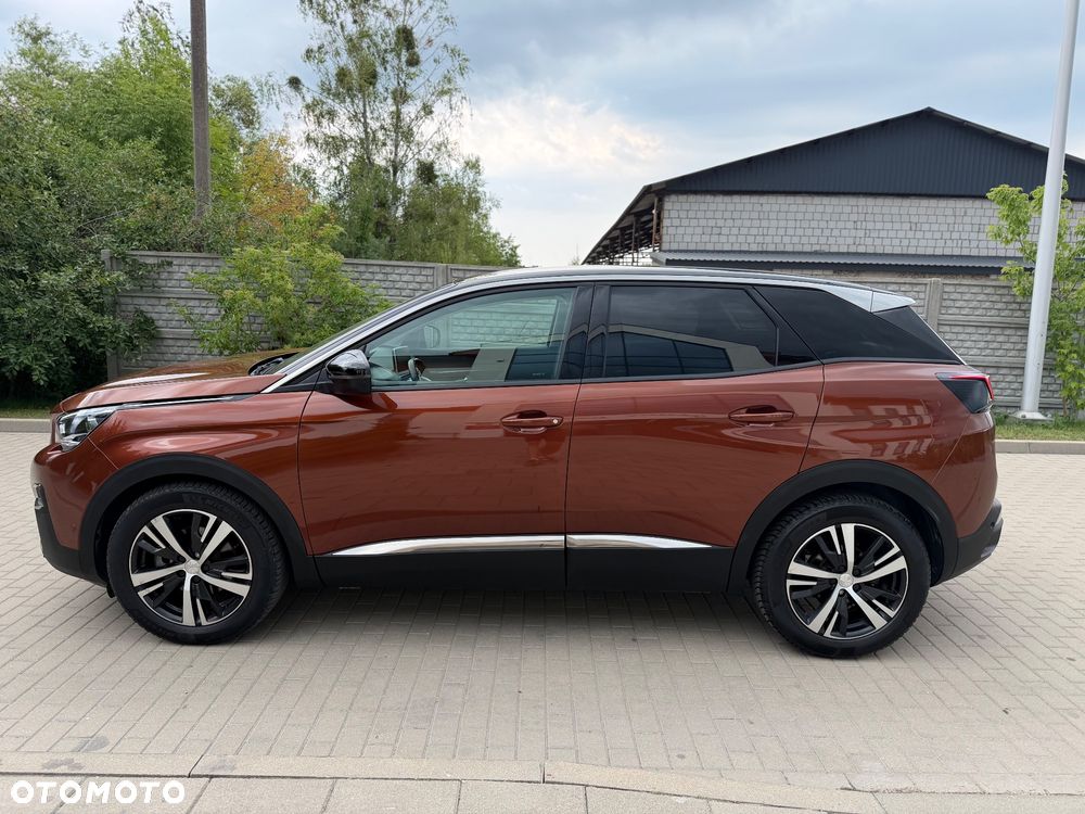 Peugeot 3008 1.2 PureTech Allure S&S - 10