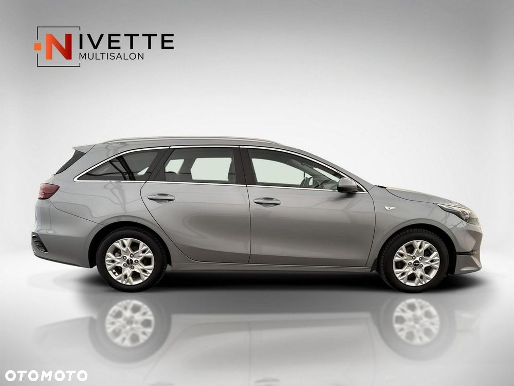 Kia Ceed - 8