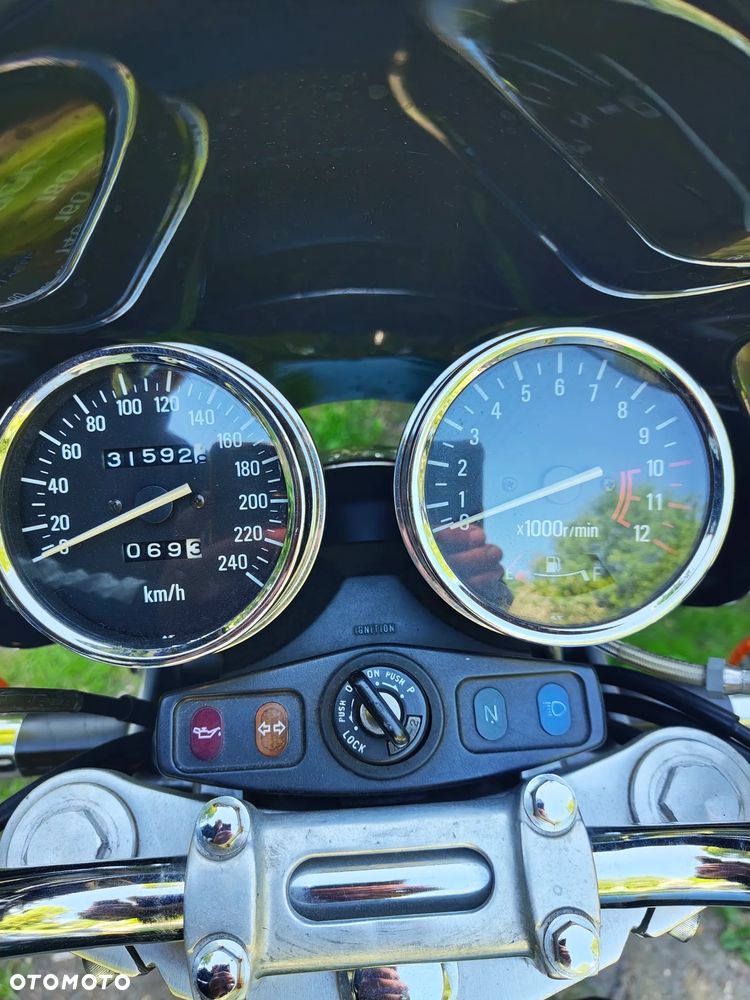 Kawasaki Zephyr - 7
