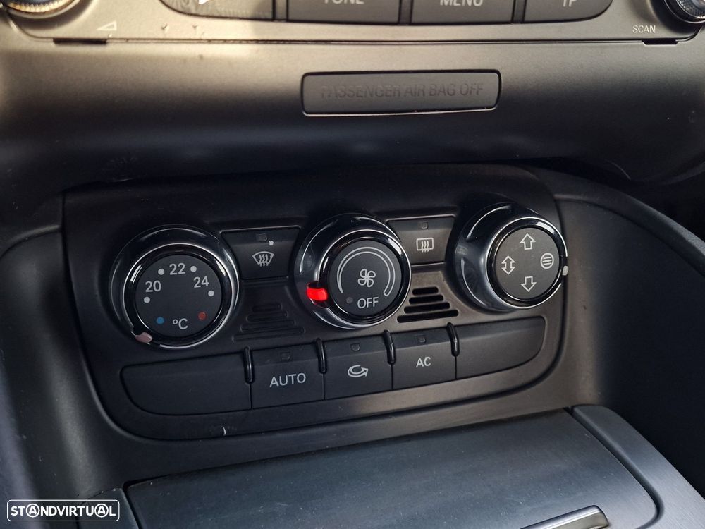 Audi TTS Coupé 2.0 TFSi quattro S Tronic - 28