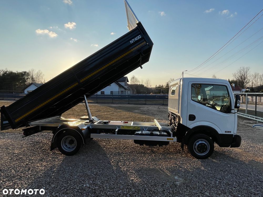 Nissan Cabstar NT400 - 26