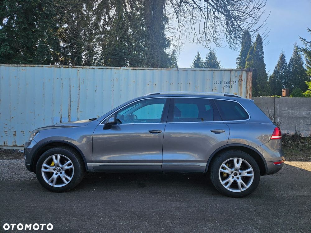 Volkswagen Touareg - 12