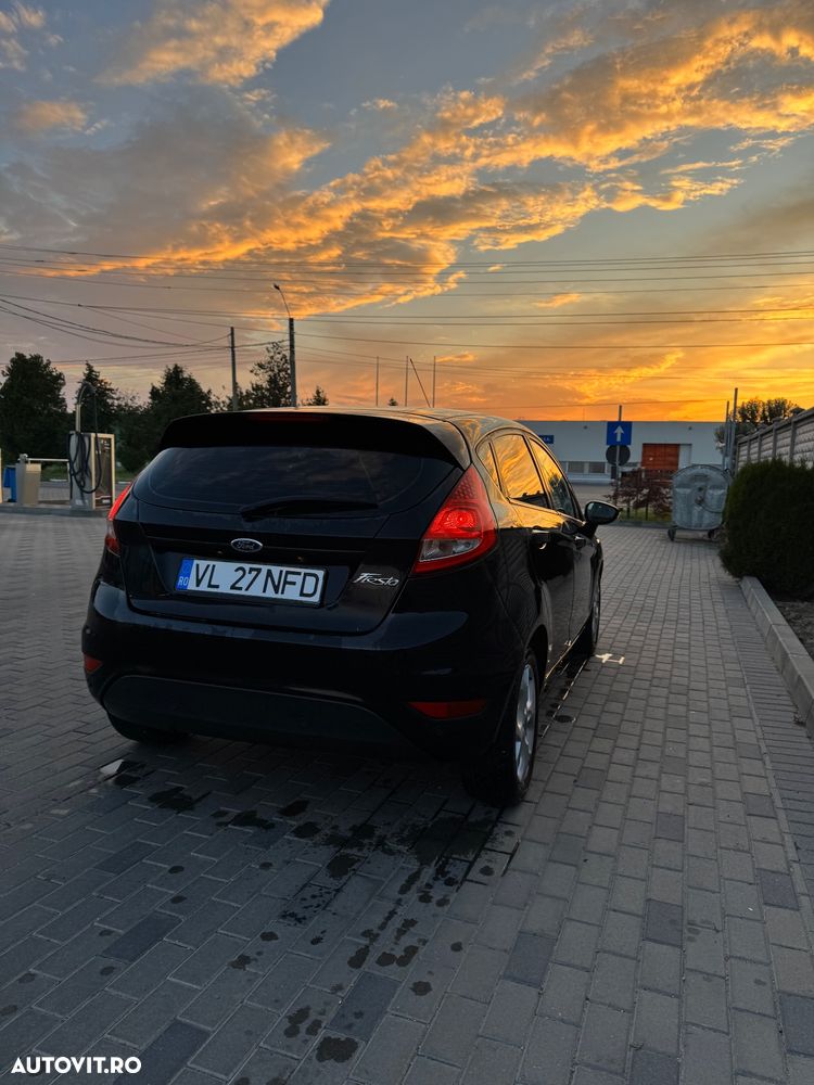 FORD Fiesta 2011 — imagine 14