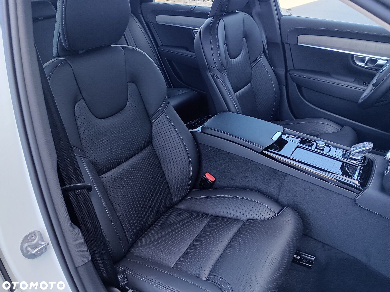 Volvo V90 - 24