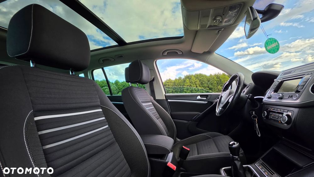 Volkswagen Tiguan 2.0 TDI DPF BlueMotion Technology Cup Sport & Style - 21