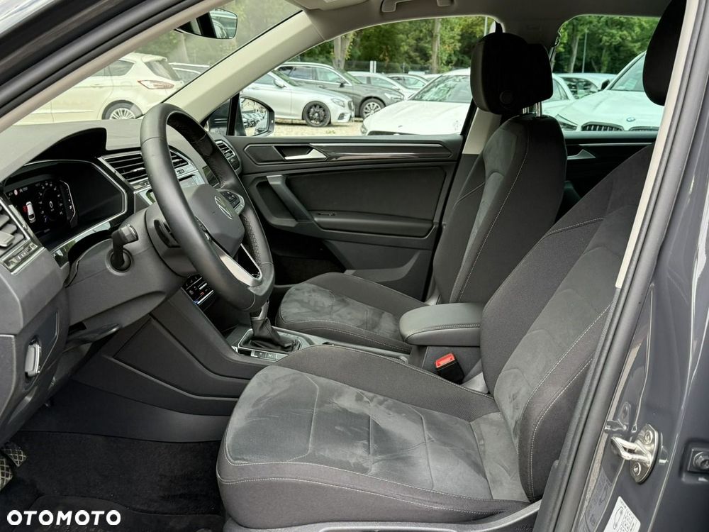 Volkswagen Tiguan 1.5 TSI EVO Elegance DSG - 11