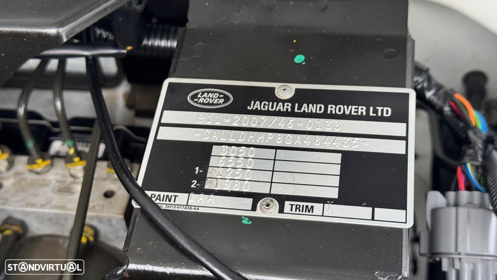 Land Rover Defender 110 DPF E - 41