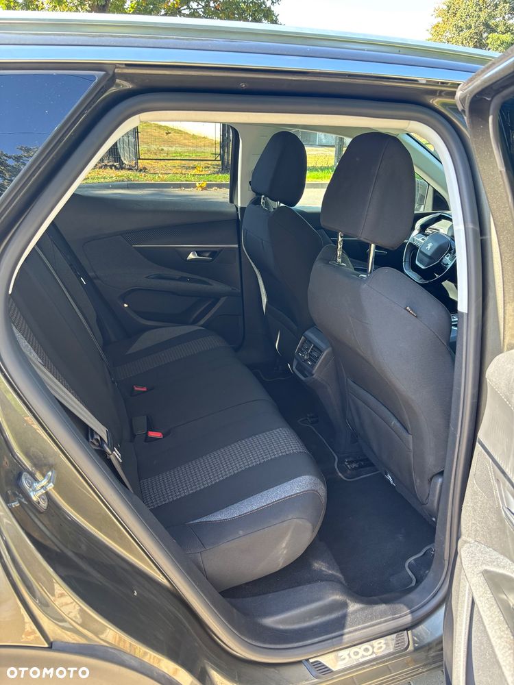 Peugeot 3008 1.5 BlueHDi Active S&S EAT8 - 3