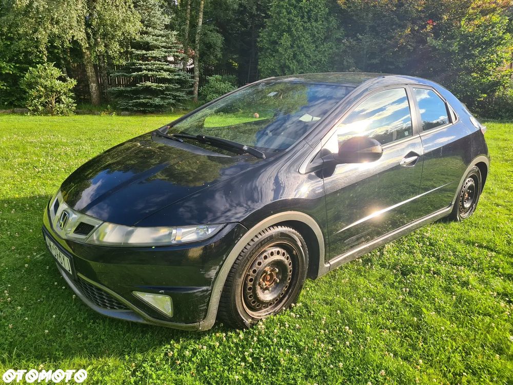 Honda Civic 1.8 Executive - 29