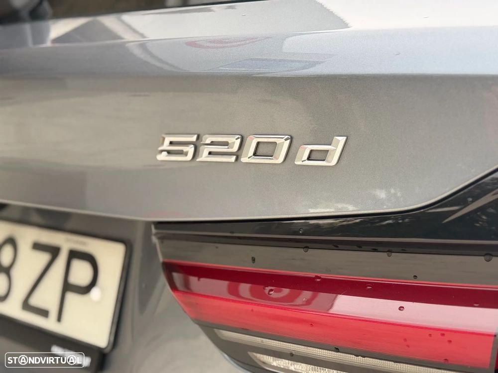 BMW 520 d Line Luxury Auto - 11