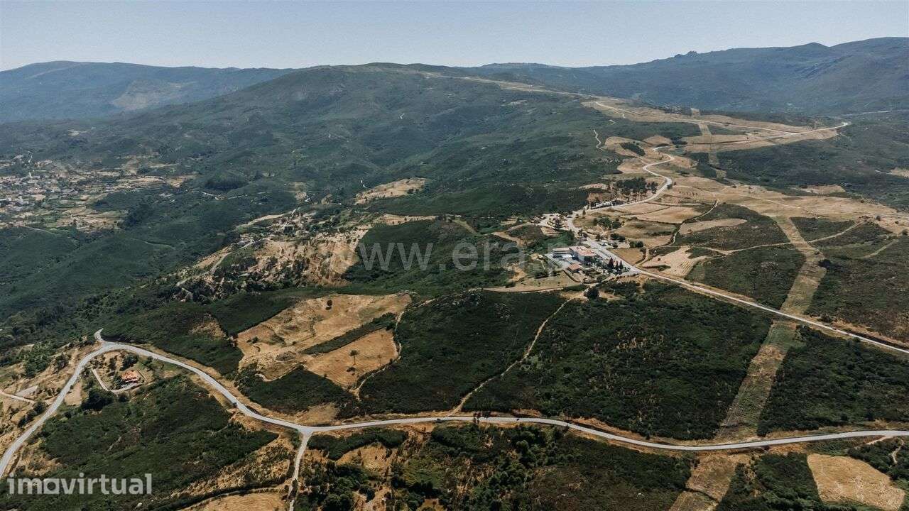 Terreno / Seia, Seia, São Romão e Lapa dos Dinheiros - Grande imagem: 2/16