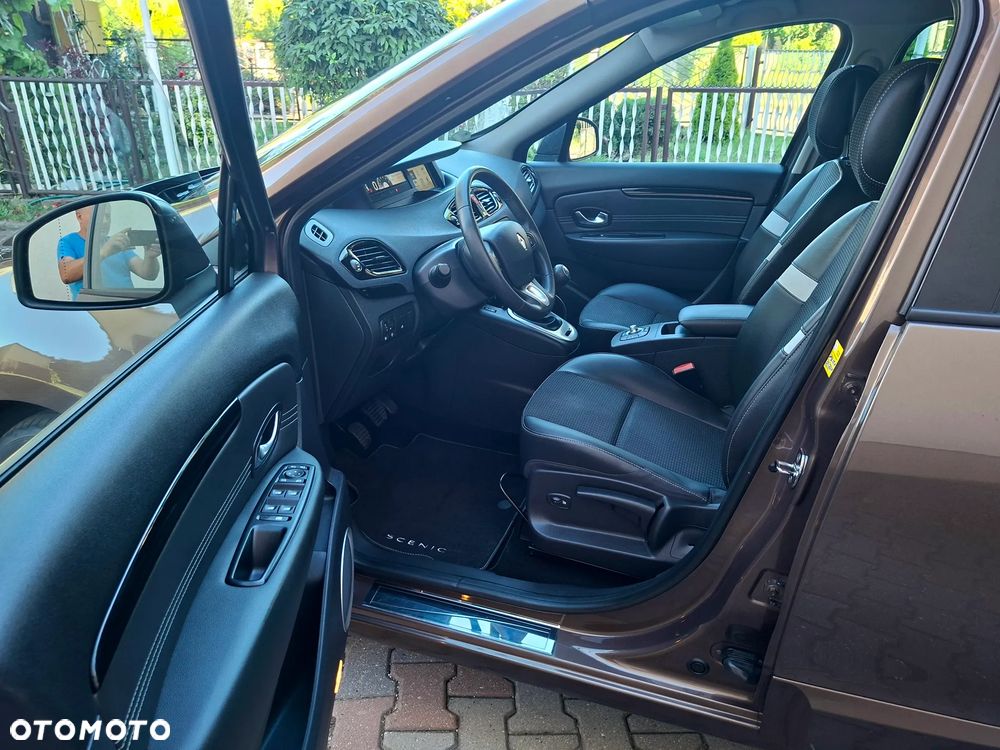 Renault Grand Scenic TCe 130 Bose Edition - 16