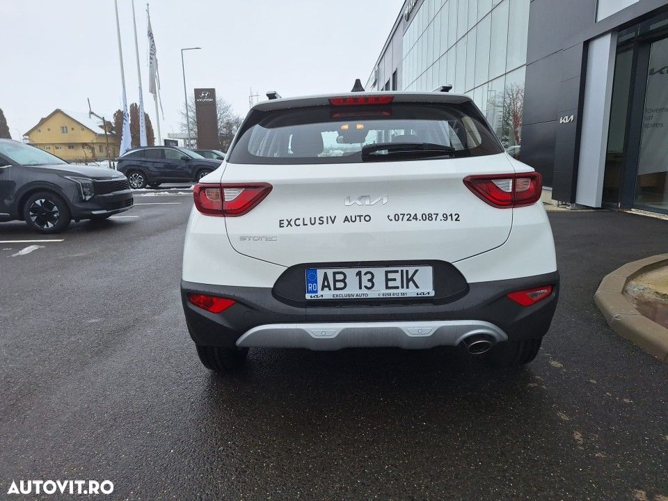 Kia Stonic - 4