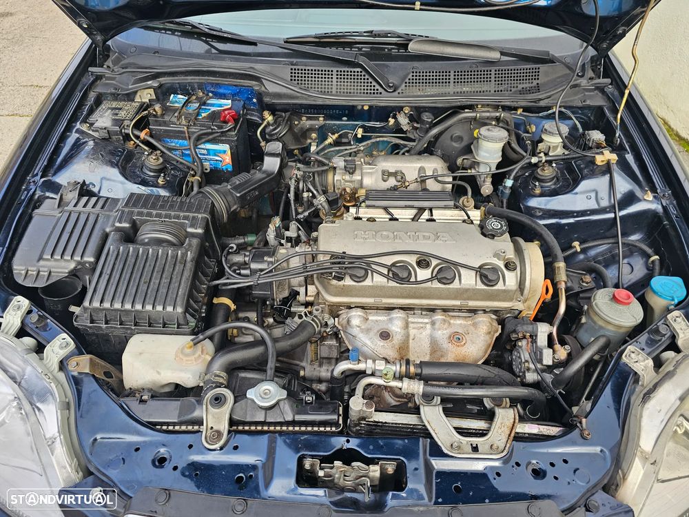 Honda Civic 1.5i LS - 11