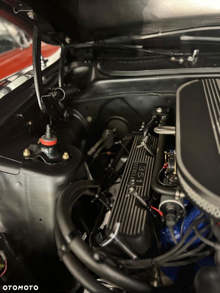 Ford Mustang - 14