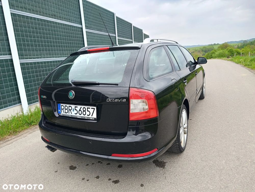 Skoda Octavia 2.0 TDI RS - 20