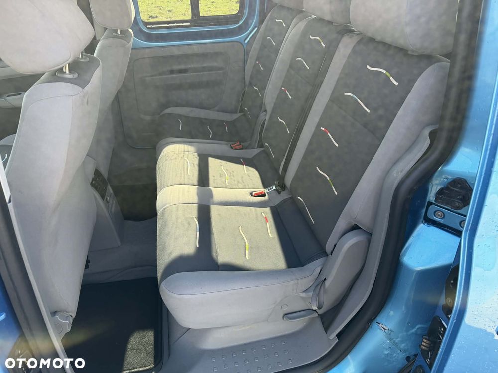 Volkswagen Caddy 1.6 Life Family (7-Si.) - 16