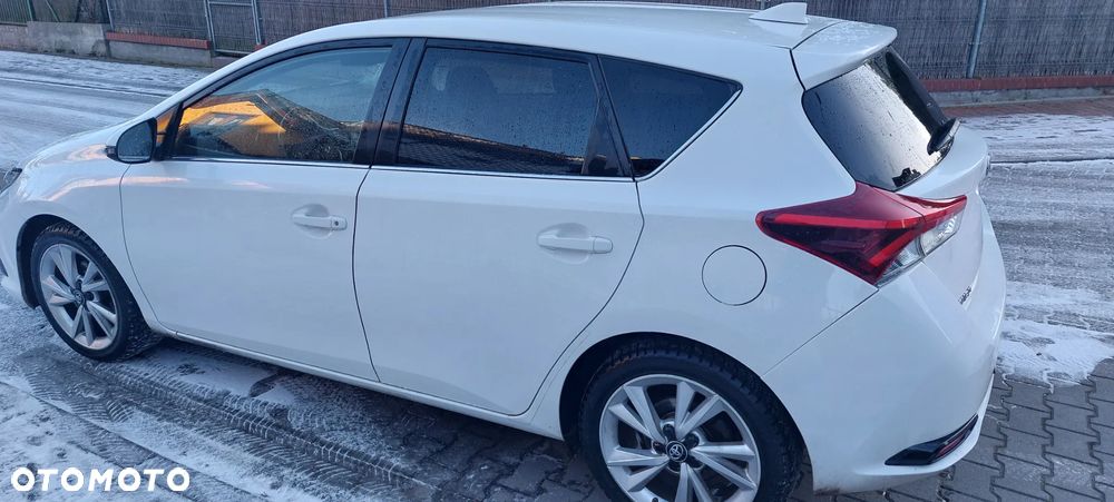 Toyota Auris 1.2 T Prestige MS - 7