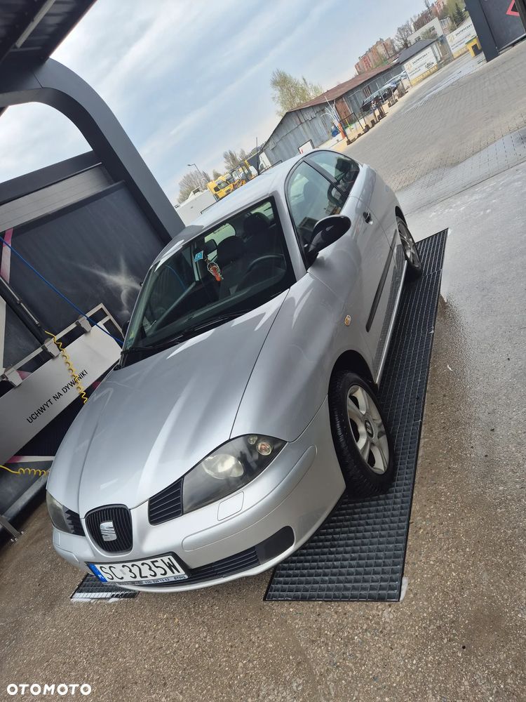 Seat Ibiza 1.4 16V Reference - 1