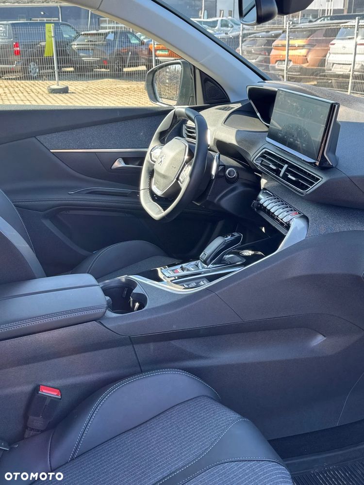 Peugeot 3008 1.2 PureTech Allure S&S EAT8 - 13