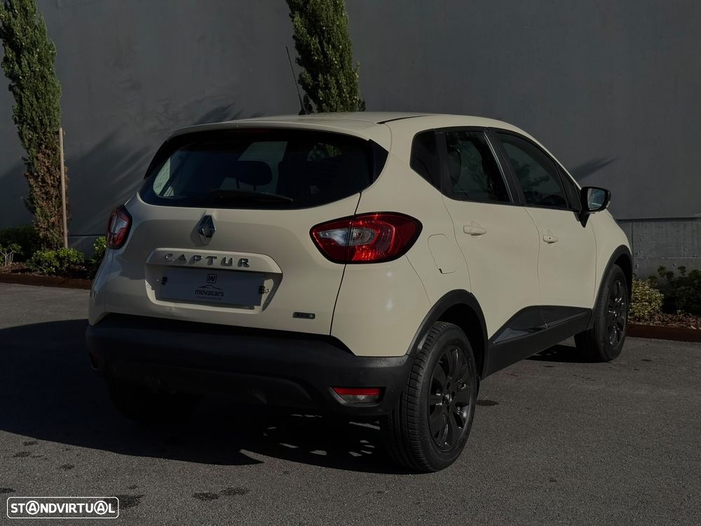 Renault Captur - 13