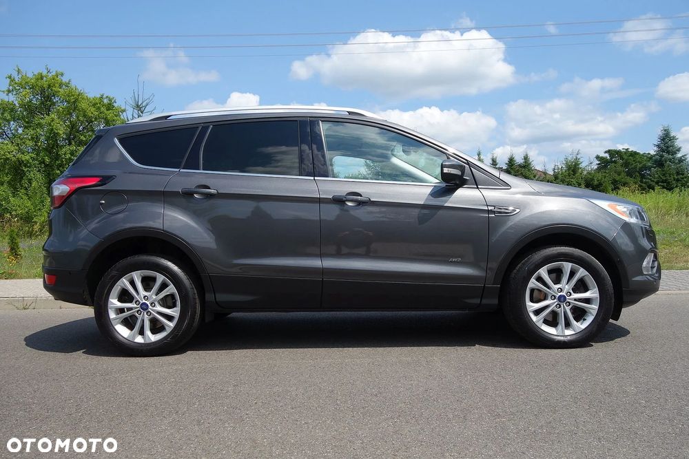 Ford Kuga 2.0 TDCi 4x4 Titanium - 5