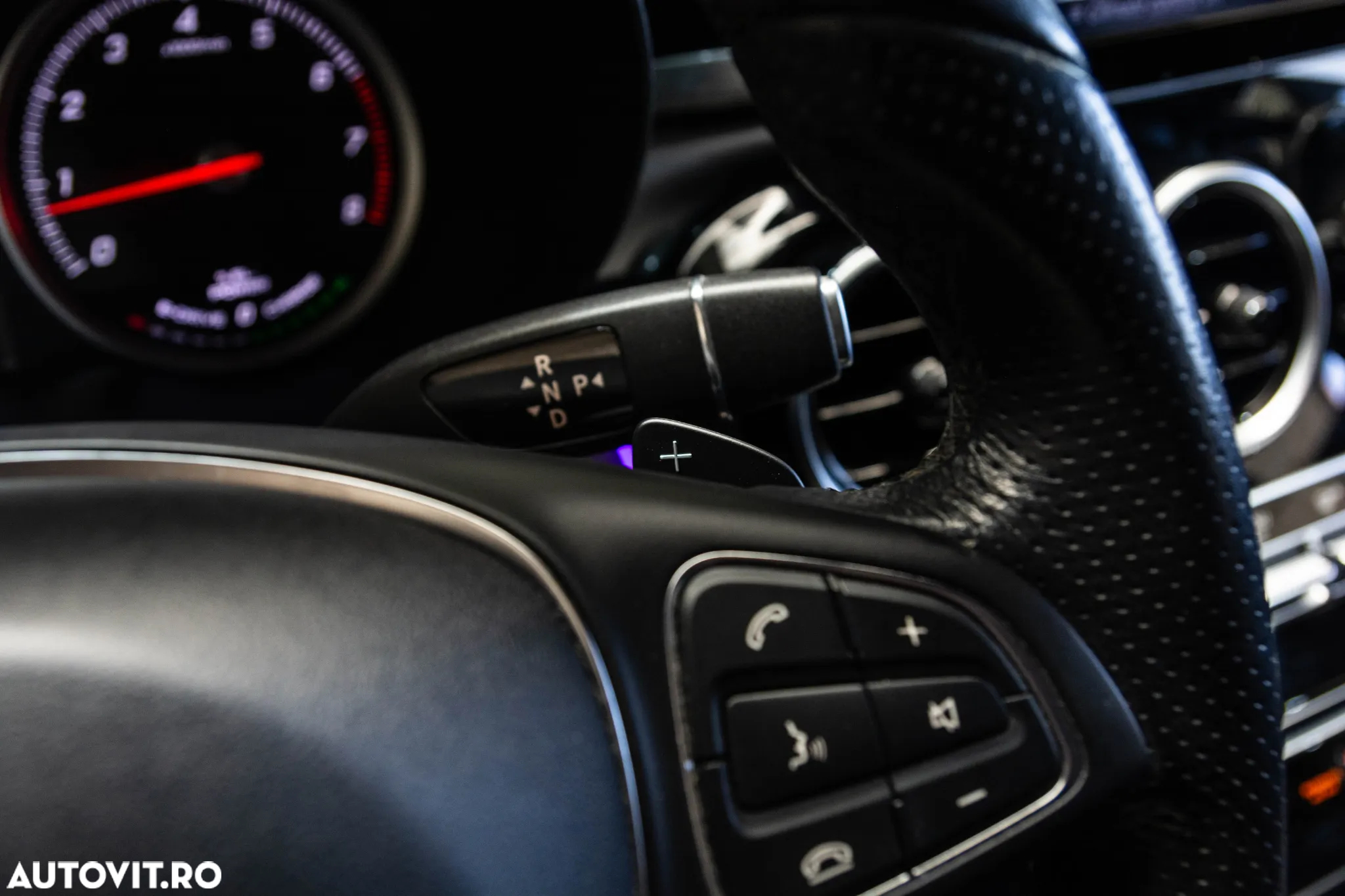 Mercedes-Benz GLC Coupe 350 e 4MATIC - 28