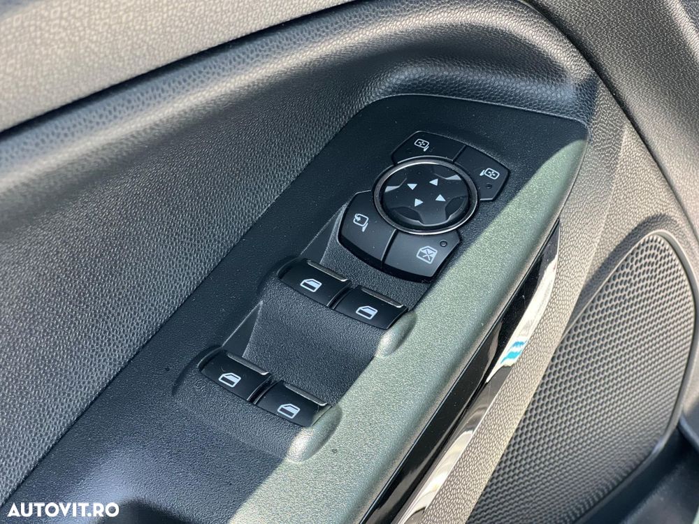 Ford EcoSport - 26