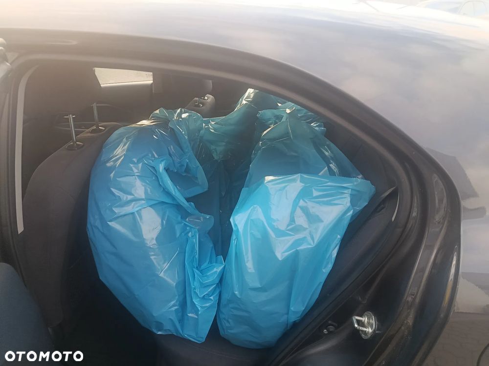 Kia Rio 1.2 M (klm) - 9