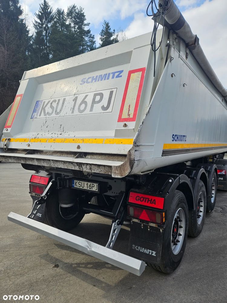 Schmitz Cargobull Ski24 - 5