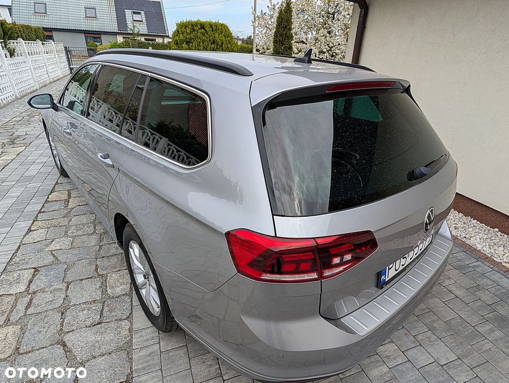 Volkswagen Passat 2.0 TDI SCR DSG - 18